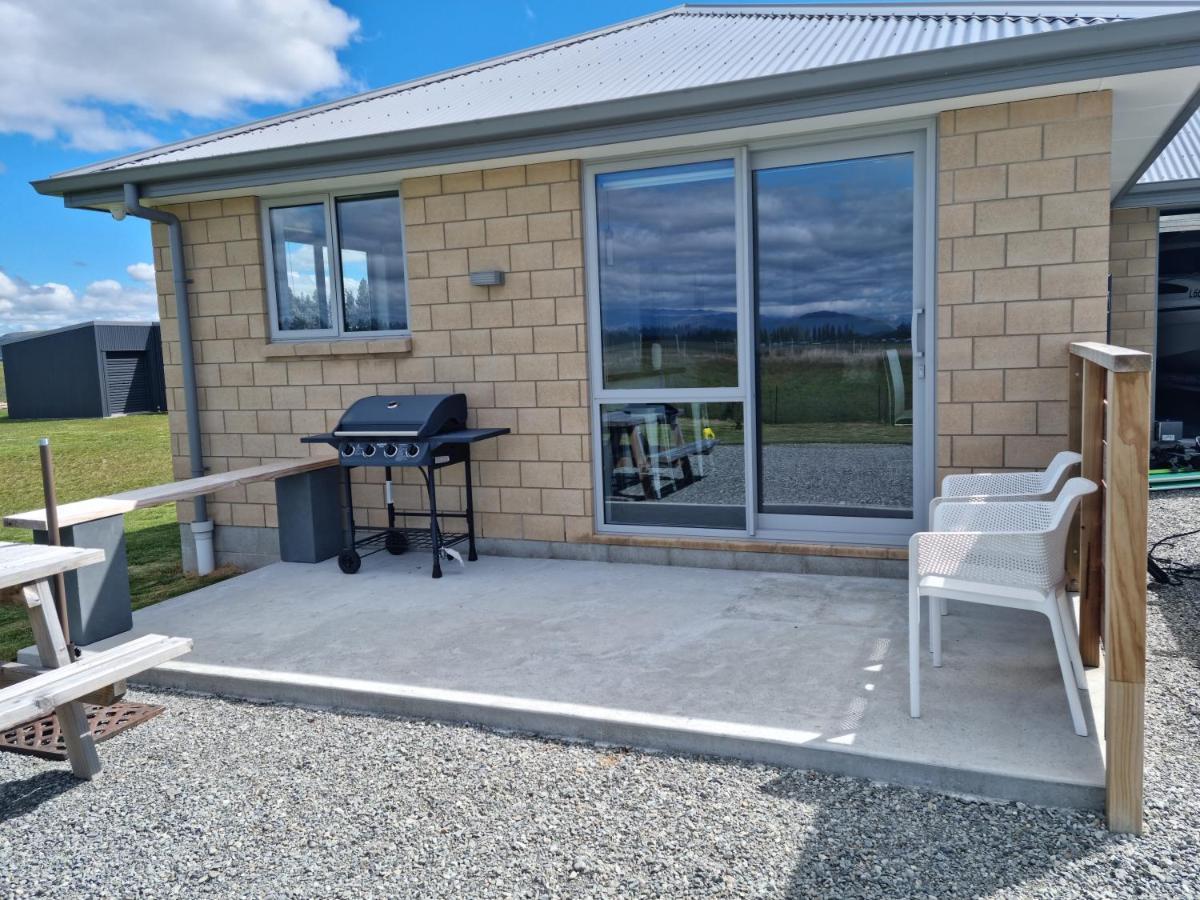 Glen View Escape Apartment Twizel Exterior photo